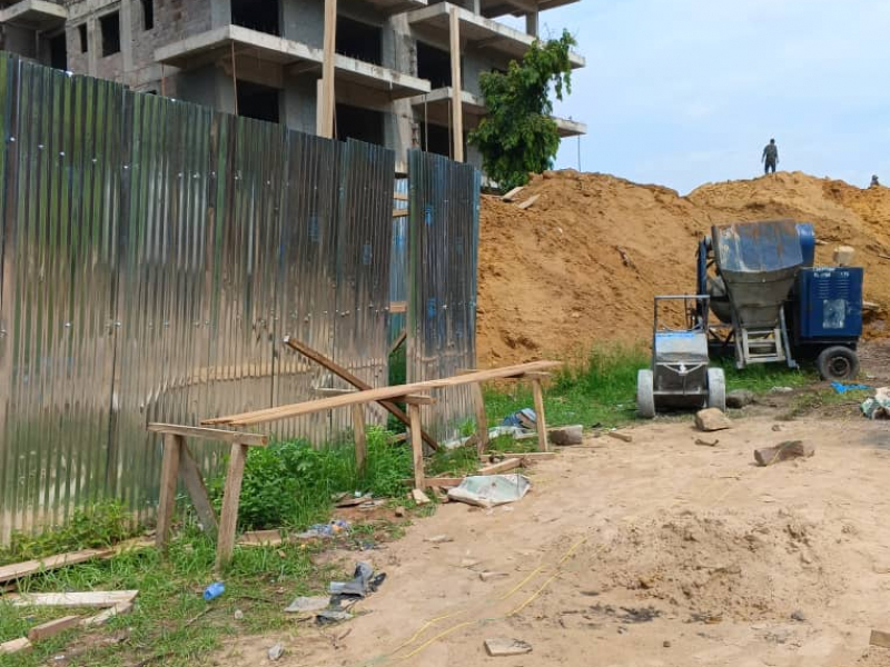 Terrain à vendre Gombe GLM réf Planet J