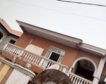 Vente parcelle d'un étage à Limete 12 ème rué industrielle