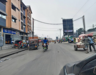 VENTE UNE GRANDE PARCELLE À NGIRI-NGIRI