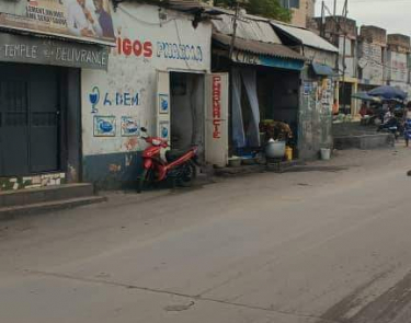 VENTE PARCELLE SUR MACADAM DANS LA COMMUNE DE KINSHASA