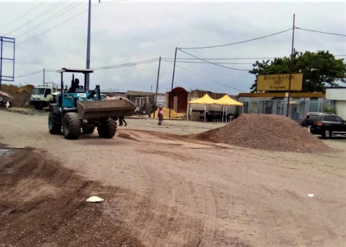 Pourquoi trop de maisons inachevées à Kinshasa ?